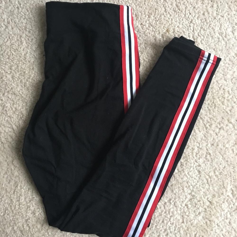Racer stripe leggings